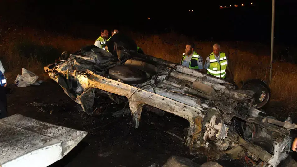 הורים ושישה מילדיהם נהרגו בהתהפכות רכבם