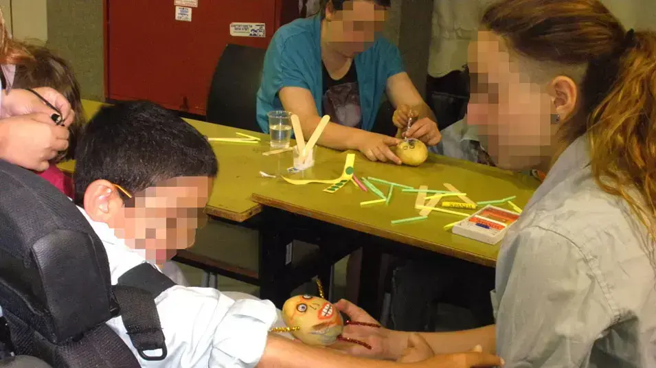 מתוך פעילויות של "כנפיים של קרמבו" מתוך פעילויות של "כנפיים של קרמבו"