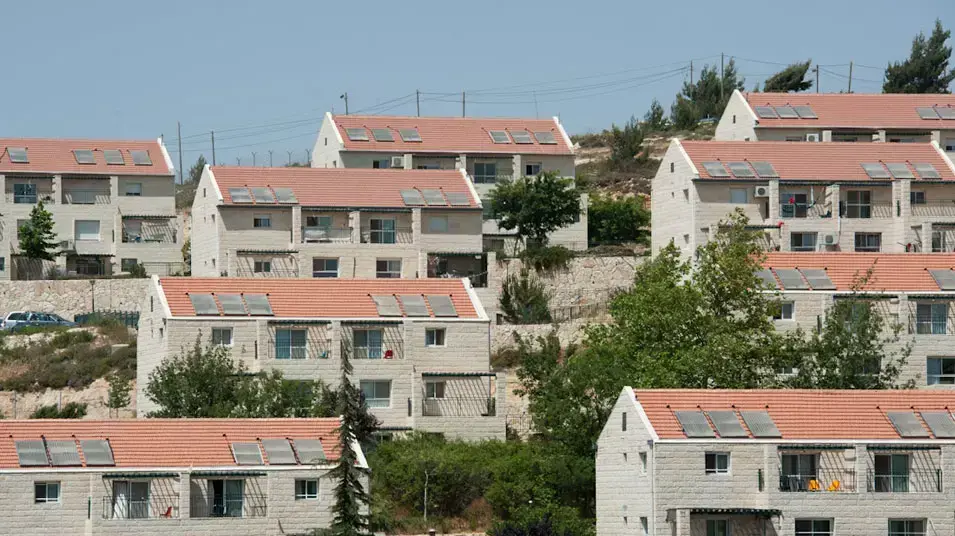 גבעת האולפנה, בית אל, יוני 2012 גבעת האולפנה, בית אל, יוני 2012