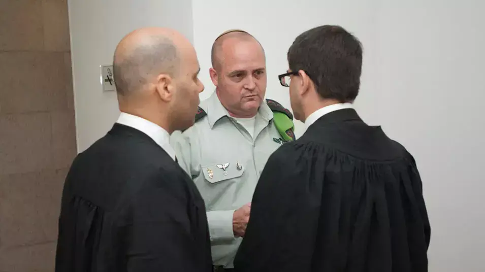 שופטי בג"ץ דנו הבוקר בעתירתו של אל"מ ארז וינר נגד מבקר המדינה, יוני 2012