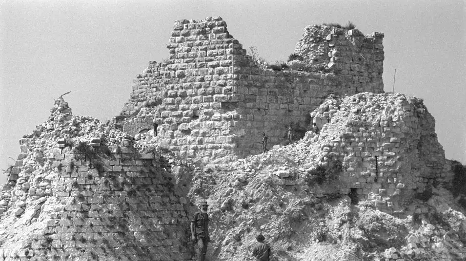 מבצע בופור לאחר כיבושו, במלחמת שלום הגליל, יוני 2012 מבצע בופור לאחר כיבושו, במלחמת שלום הגליל, יוני 2012