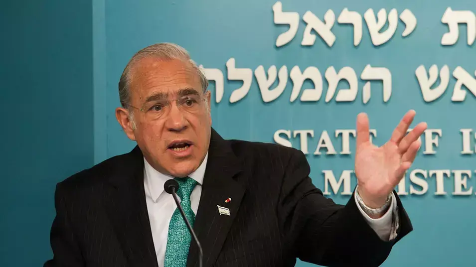 בנימין נתניהו במסיבת עיתונאים ,יוני 2012