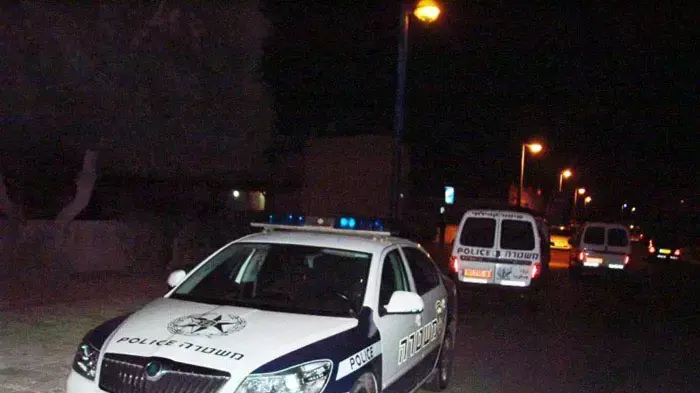 שיחה למוקד 100: "שלחו ניידת, הם אונסים אותה"