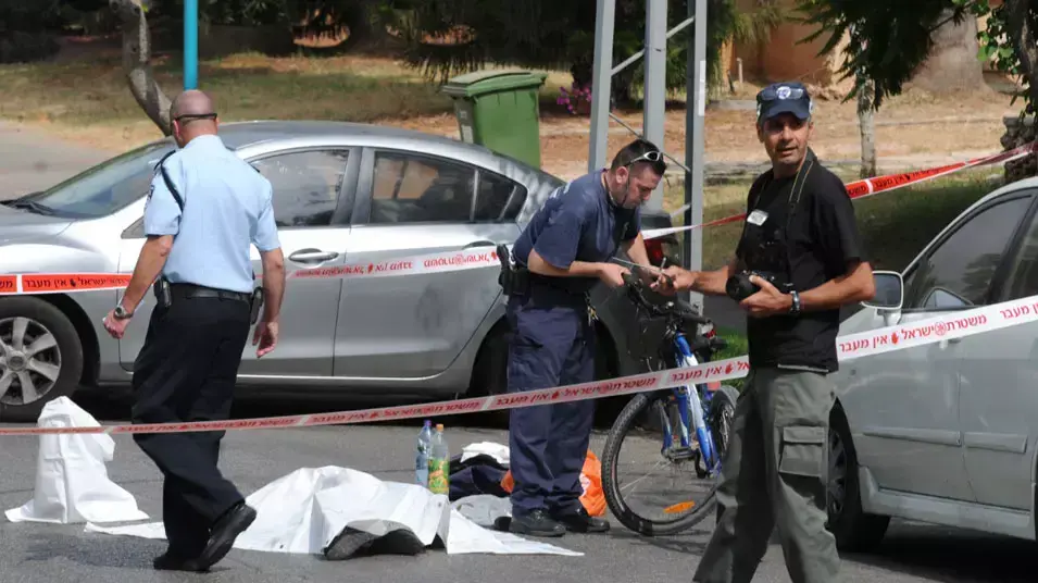 נושא: ילד בן 13 נהרג בתאונת דרכים ליד קרני שומרון נושא: ילד בן 13 נהרג בתאונת דרכים ליד קרני שומרון