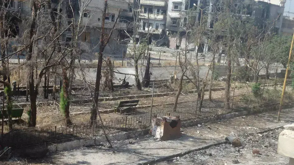 נזקים מהפגזת צבא סוריה ברובע אל-קוסור בעיר חומס, 18 ביו ני 2012 נזקים מהפגזת צבא סוריה ברובע אל-קוסור בעיר חומס, 18 ביו ני 2012