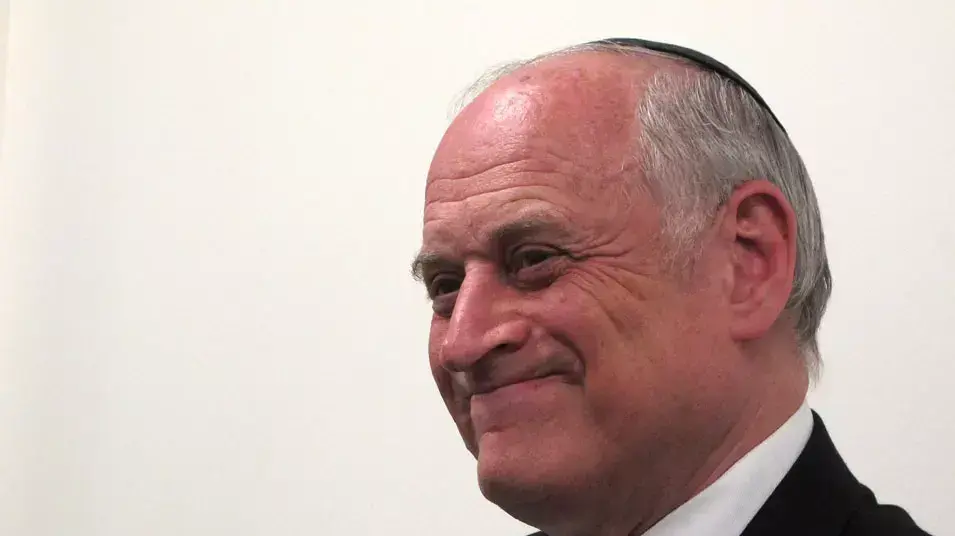 מלקולם הונליין מלקולם הונליין