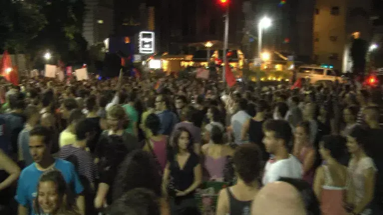 ציגי הקהילה הגאה הפגינו נגד ביטויים בגנותם בכנסת