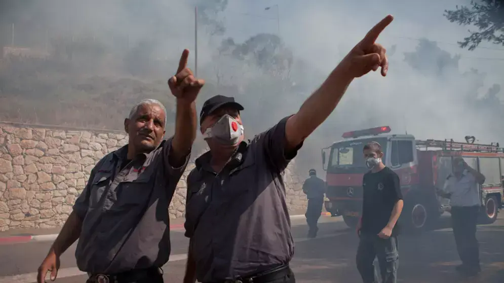 שריפה בצומת מוצא בירושלים , יוני 2012 שריפה בצומת מוצא בירושלים , יוני 2012