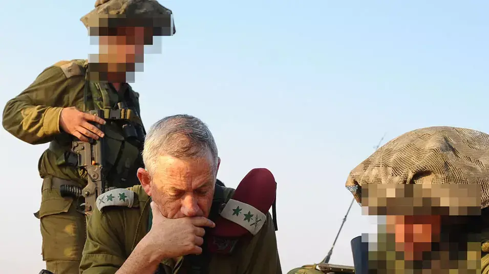 הרמטכ"ל בני גנץ בתרגיל חטיבתי של גבעתי, יוני 2012 הרמטכ"ל בני גנץ בתרגיל חטיבתי של גבעתי, יוני 2012
