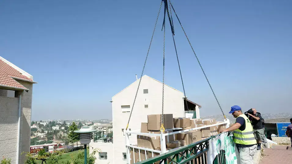 היום השני מפינוי האולפנה בבית אל, יוני 2012 היום השני מפינוי האולפנה בבית אל, יוני 2012