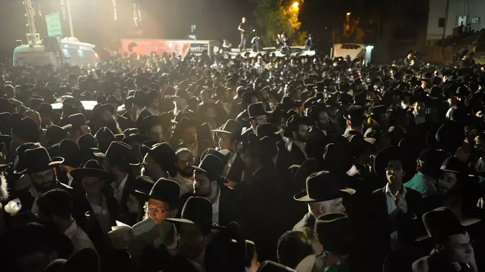 הלוויתו של הרב יוסף שלום אלישיב, יולי 2012 הלוויתו של הרב יוסף שלום אלישיב, יולי 2012