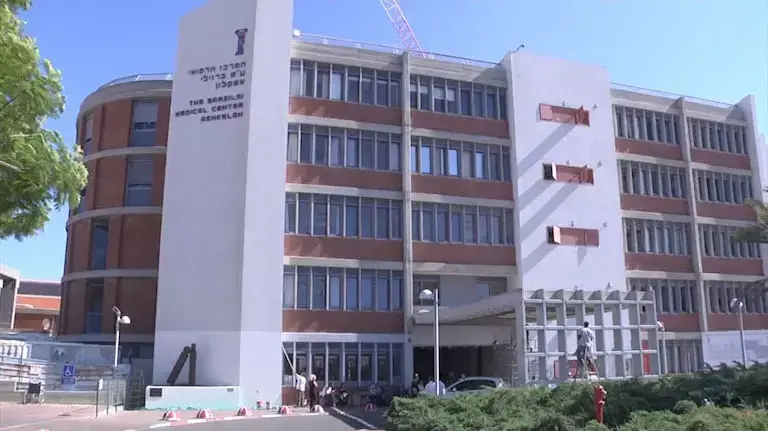 בית החולים ברזילי, אשקלון, יולי 2012 בית החולים ברזילי, אשקלון, יולי 2012