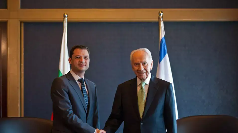פגישת שמעון פרס ושר התיירות הבולגרי דיליאן דוברב,יולי 2012 פגישת שמעון פרס ושר התיירות הבולגרי דיליאן דוברב,יולי 2012