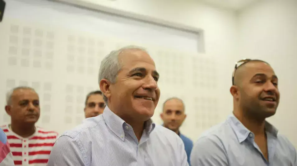 מוטי מלכה ימשיך בתפקידו - לא יורשה להיכנס לעירייה