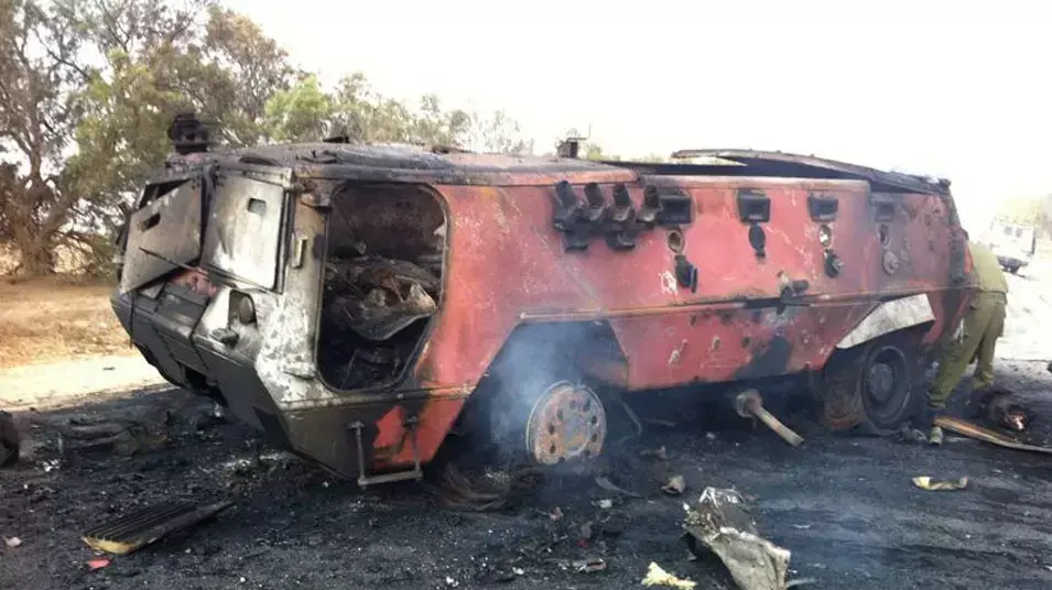 הנגמ"ש שנפגע בניסיון החדירה לישראל הנגמ"ש שנפגע בניסיון החדירה לישראל