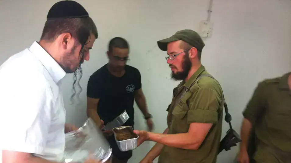 חרדים מתגייסים לצה"ל , אוגוסט 2012 חרדים מתגייסים לצה"ל , אוגוסט 2012