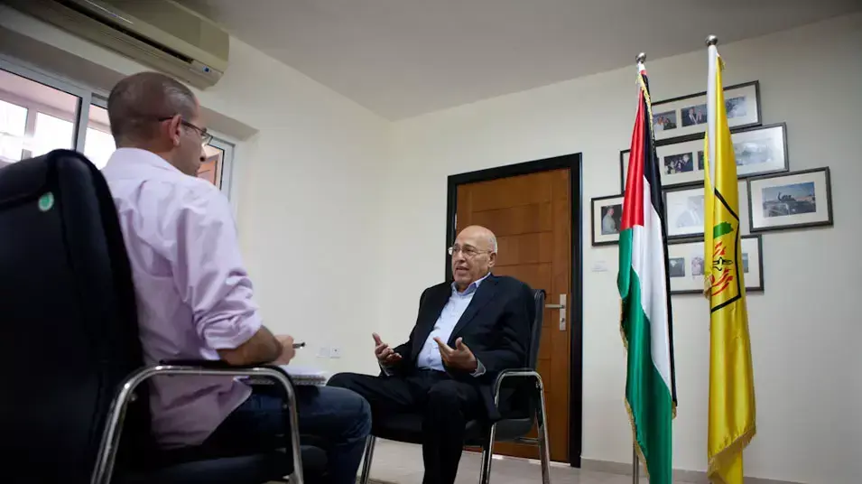 ראיון עם נביל שעת ראיון עם נביל שעת