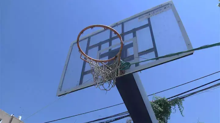 ימים ספורים לאחר מות הנער: מגרשי הכדורסל עדיין פתוחים