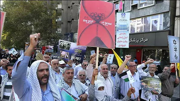 הפגנות באירן לציון יום אל קודס הפגנות באירן לציון יום אל קודס