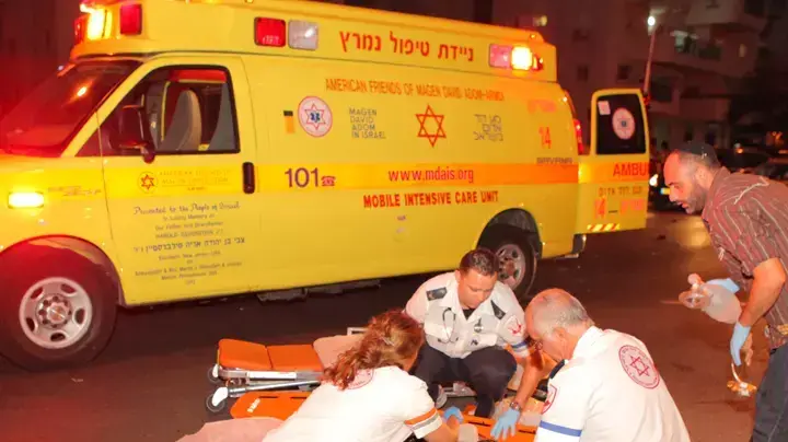 פגע וברח בנתניה, שלוש הולכות רגל נהרגו, אוגוסט 12 פגע וברח בנתניה, שלוש הולכות רגל נהרגו, אוגוסט 12