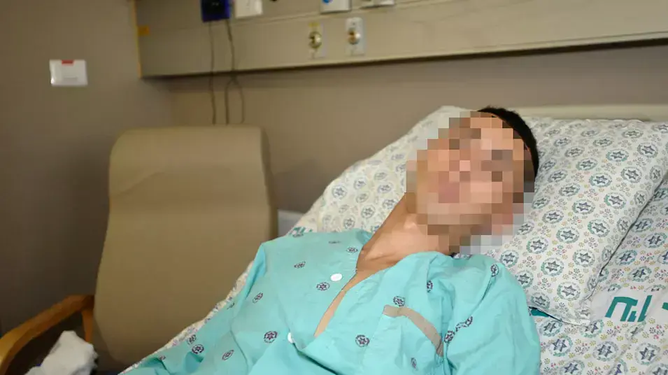 הנער הפלסטיני שהותקף על ידי נערים יהודים בכיכר ציון בירושלים, אוגוסט 2012