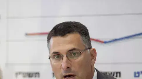 משרד החינוך: ירידה קלה בשיעור הזכאים לבגרות