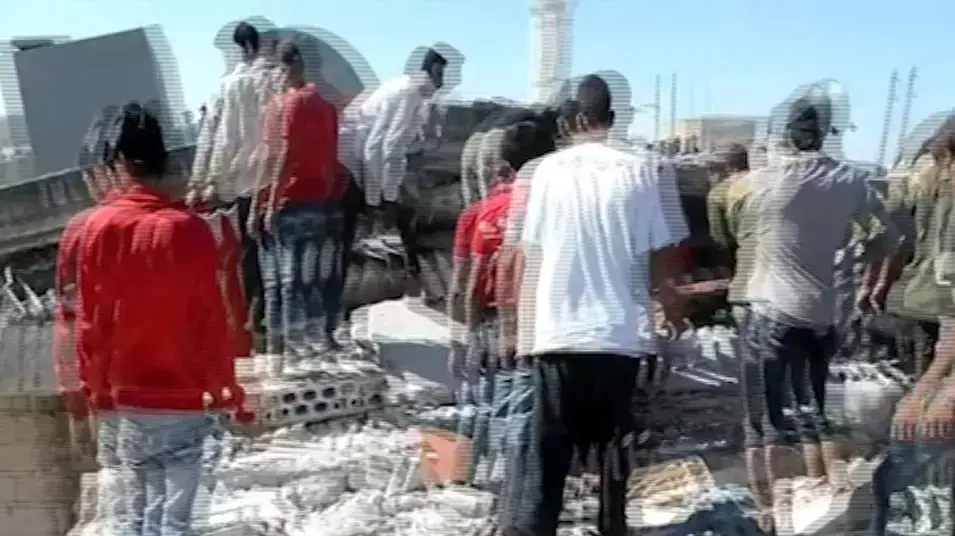 נמשכות הפגזות הצבא ברחבי המדינה