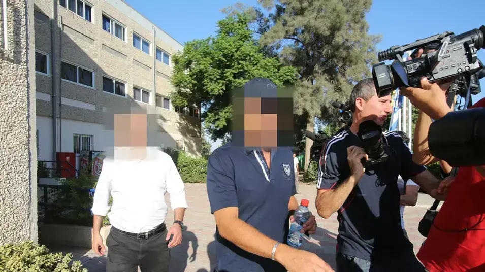 זמר מזרחי המואשם איומים וקשירת קשר לביצוע פשע , אוגוסט 2012 זמר מזרחי המואשם איומים וקשירת קשר לביצוע פשע , אוגוסט 2012
