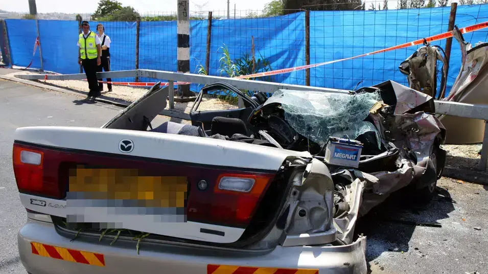 תאונת דרכים קטלנית שבה נהרגו גבר ואישה בקלנסווה , ספטמבר 2012 תאונת דרכים קטלנית שבה נהרגו גבר ואישה בקלנסווה , ספטמבר 2012
