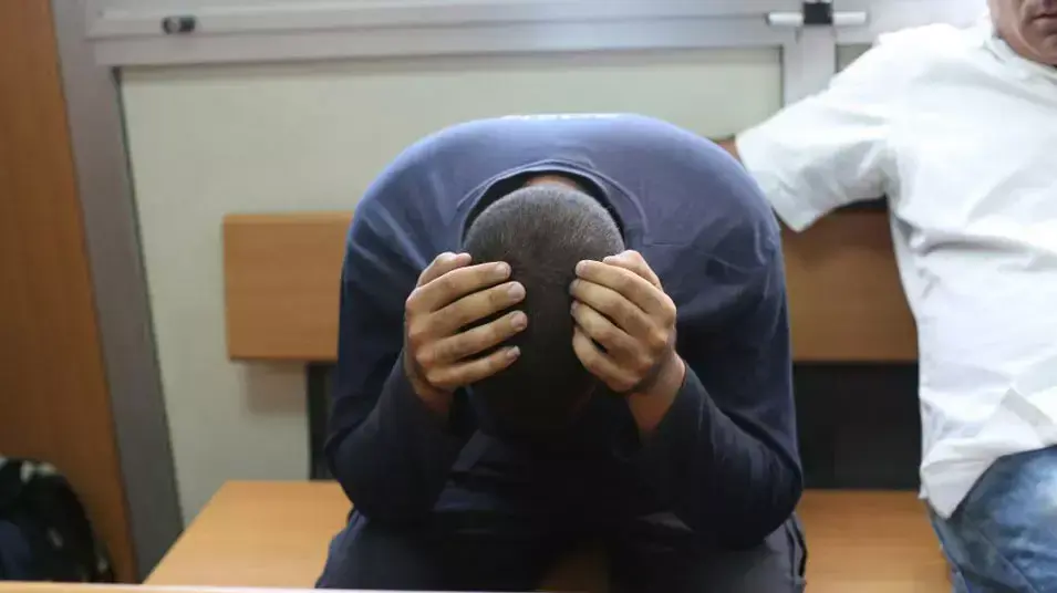 דריסת הנערות בגבעת ברנר: הטרקטורון תועד בכניסה לקיבוץ