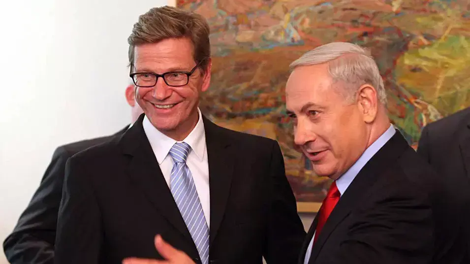 בנימין נתניהו ראש הממשלה נפגש עם שר החוץ של גרמניה, גידו וסטרוולה, ספטמבר 2012 בנימין נתניהו ראש הממשלה נפגש עם שר החוץ של גרמניה, גידו וסטרוולה, ספטמבר 2012