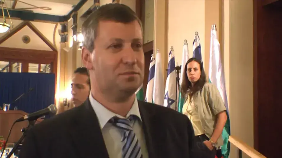מיסז'ניקוב מזלזל בתחקיר: "עברתי בדיקת ינשוף" 