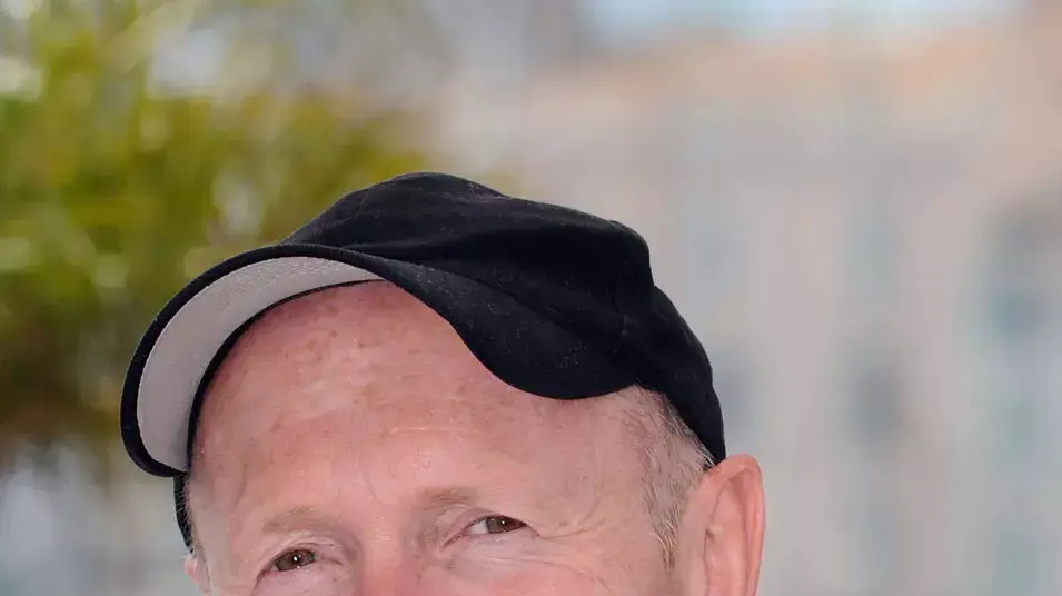 פול לווארטי פול לווארטי