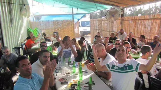 המפגש של תותי המפגש של תותי