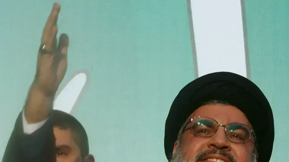 מזכ"ל חיזבאללה, חסן נסראללה, בהופעה פומבית נדירה בהפגנה נגד הסרט "תמימות המוסלמים", ספטמבר 2012 מזכ"ל חיזבאללה, חסן נסראללה, בהופעה פומבית נדירה בהפגנה נגד הסרט "תמימות המוסלמים", ספטמבר 2012