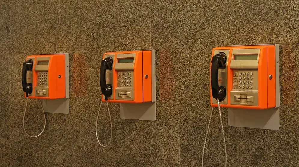 טלפון ציבורי