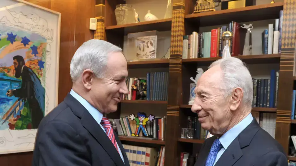בנימין נתניהו נפגש עם נשיא המדינה שמעון פרס בירושלים לגבי הגדרות התפקיד,אוקטובר 2012 בנימין נתניהו נפגש עם נשיא המדינה שמעון פרס בירושלים לגבי הגדרות התפקיד,אוקטובר 2012