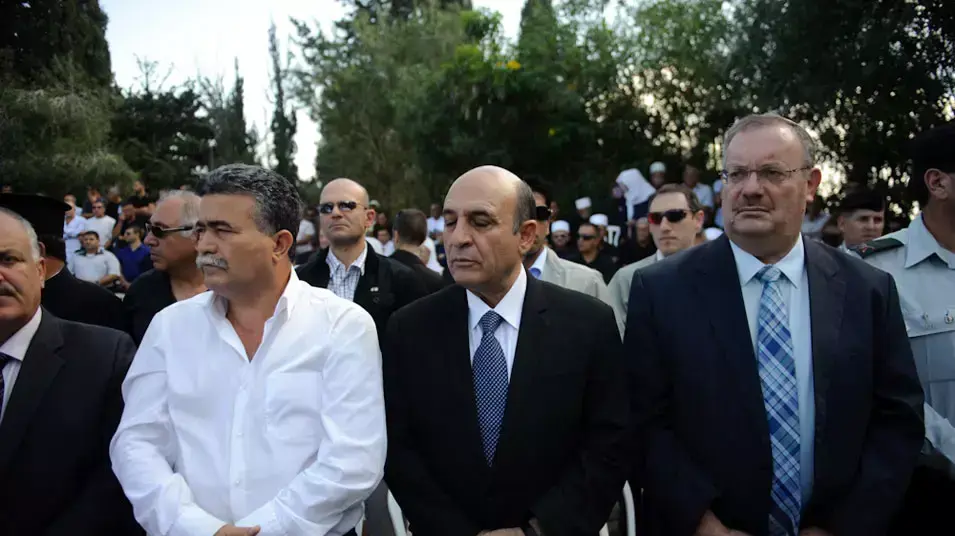הלווית החייל הנעדר מג'די חלבי בבית העלמין בעוספיה הלווית החייל הנעדר מג'די חלבי בבית העלמין בעוספיה