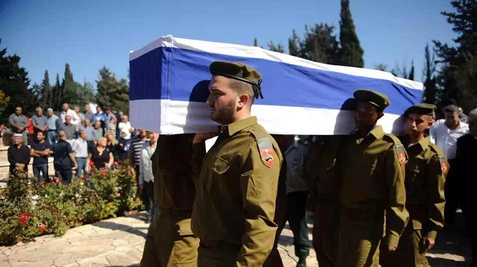 הלווית החייל הנעדר מג'די חלבי בבית העלמין בעוספיה הלווית החייל הנעדר מג'די חלבי בבית העלמין בעוספיה