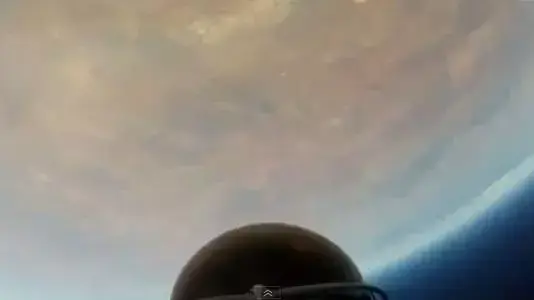 צניחתו של האוסטרי פליקס באומגרטנר ממצלמה שהותקנה על חליפת החלל שלו