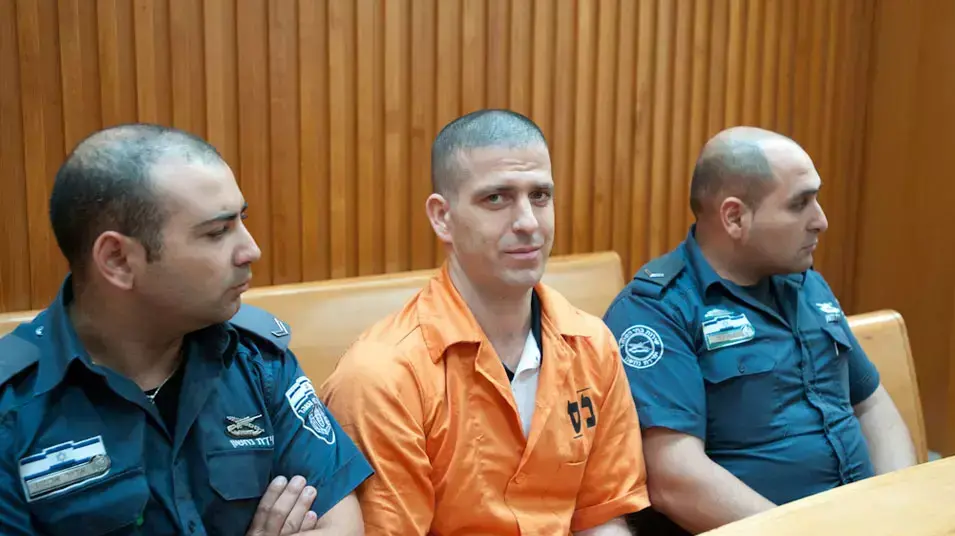 דיון בערור של יניב מלכה , אוקטובר 2012 דיון בערור של יניב מלכה , אוקטובר 2012