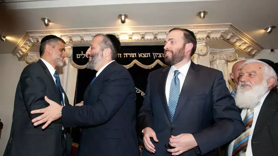 אריאל אטיאס, אלי ישי ואריה דרעי, אוקטובר 2012 אריאל אטיאס, אלי ישי ואריה דרעי, אוקטובר 2012