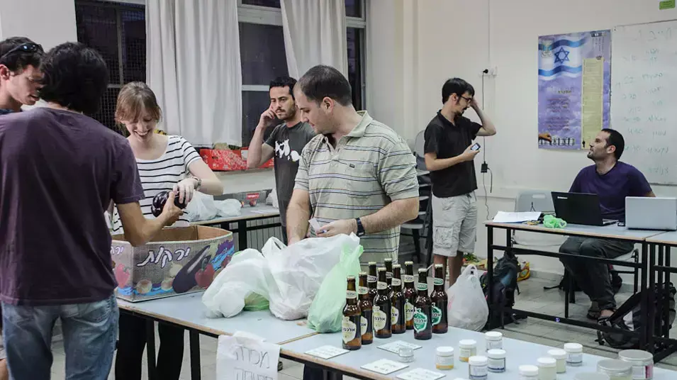 קונים בשותף: הסטודנטים שמנצחים את רשתות המזון