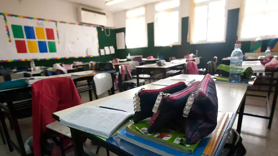 תרגיל רעידת אדמה בבית הספר "פרנקל" בגבעה הצרפתית בירושלים, אוקטובר 2012