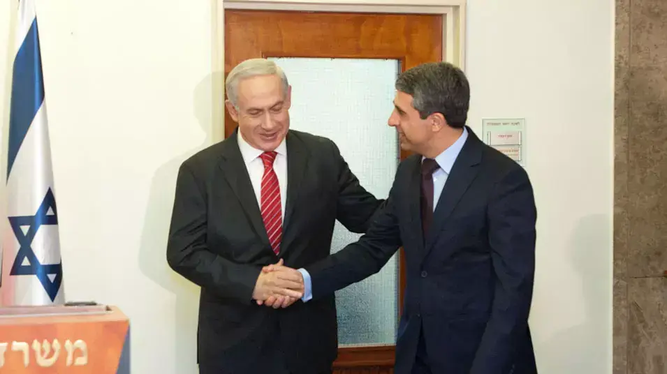 ראש הממשלה בנימין נתניהו נפגש עם נשיא בולגריה רוסן פלבנלייב, אוקטובר 2012 ראש הממשלה בנימין נתניהו נפגש עם נשיא בולגריה רוסן פלבנלייב, אוקטובר 2012