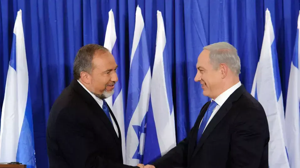 נתניהו וליברמן רצים יחד: "כוח למשול ולהנהיג"