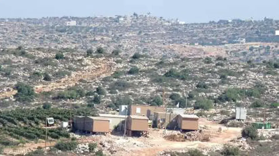 שלום עכשיו חושפת בניית מאחזים חדשים בגדה