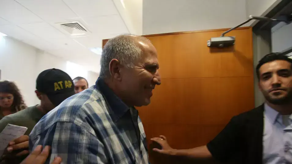 הארכת מעצר לצ'רלי אבוטובול בחשד לחטיפה ואיומים, אוקטובר 2012 הארכת מעצר לצ'רלי אבוטובול בחשד לחטיפה ואיומים, אוקטובר 2012