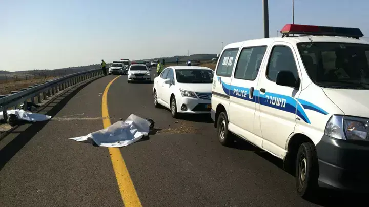 שני רוכבי אופנוע נהרגו בתאונת דרכים ליד יקנעם, נובמבר 2012 שני רוכבי אופנוע נהרגו בתאונת דרכים ליד יקנעם, נובמבר 2012