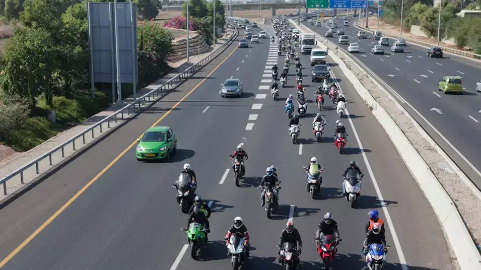 מסע אופנועים לזכרם של הזוג ליאת ואביקם גור מסע אופנועים לזכרם של הזוג ליאת ואביקם גור